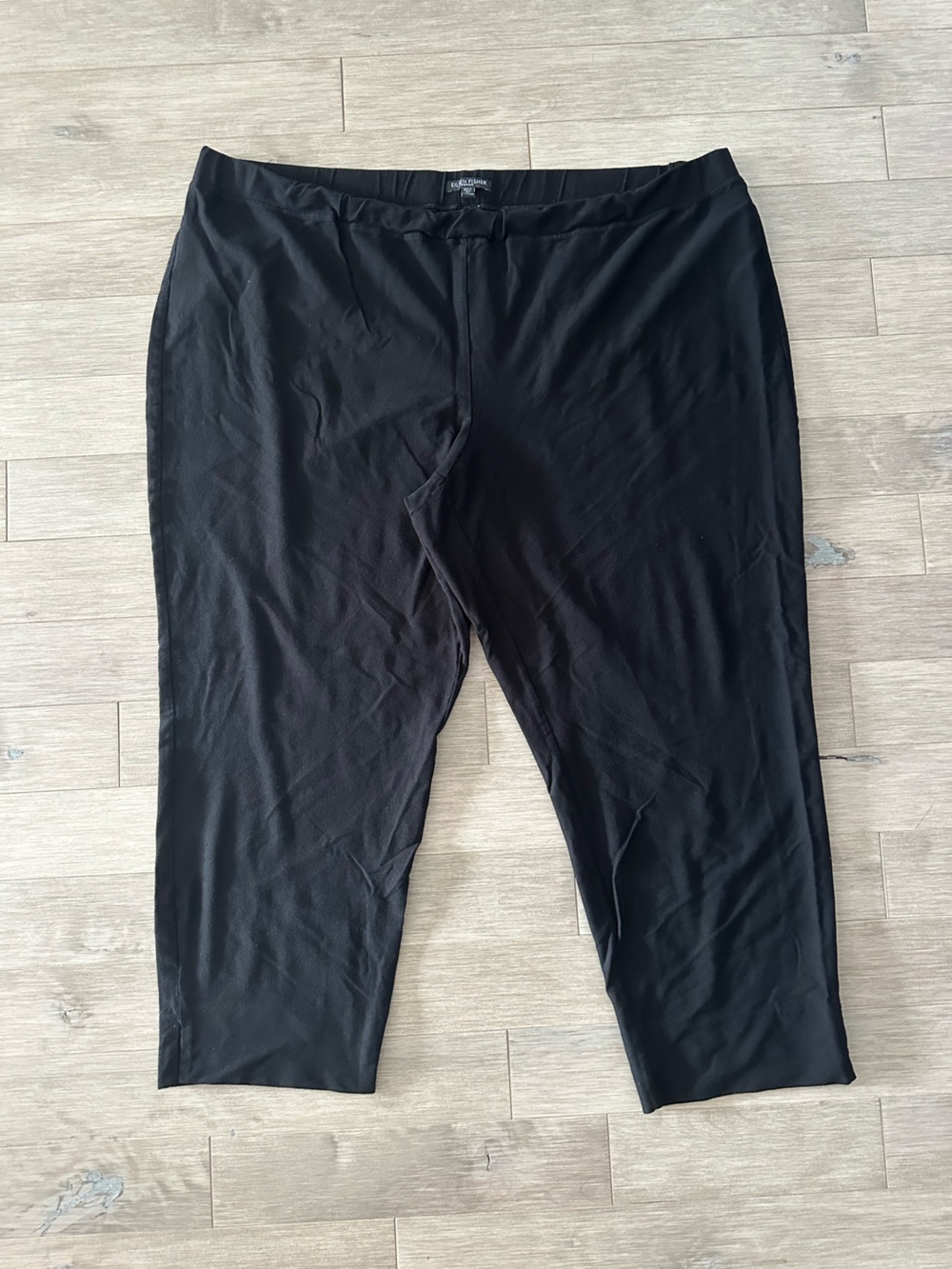 Eileen Fisher Black Pull-On Stretch Capri Pants Size 3X